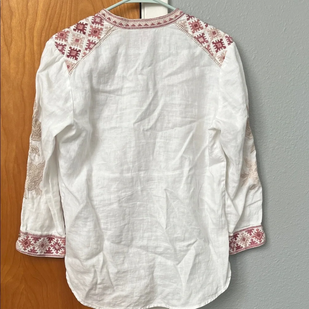 Johnny Was White Blouse with Pink Floral Embroidery - Picture 3 of 3
